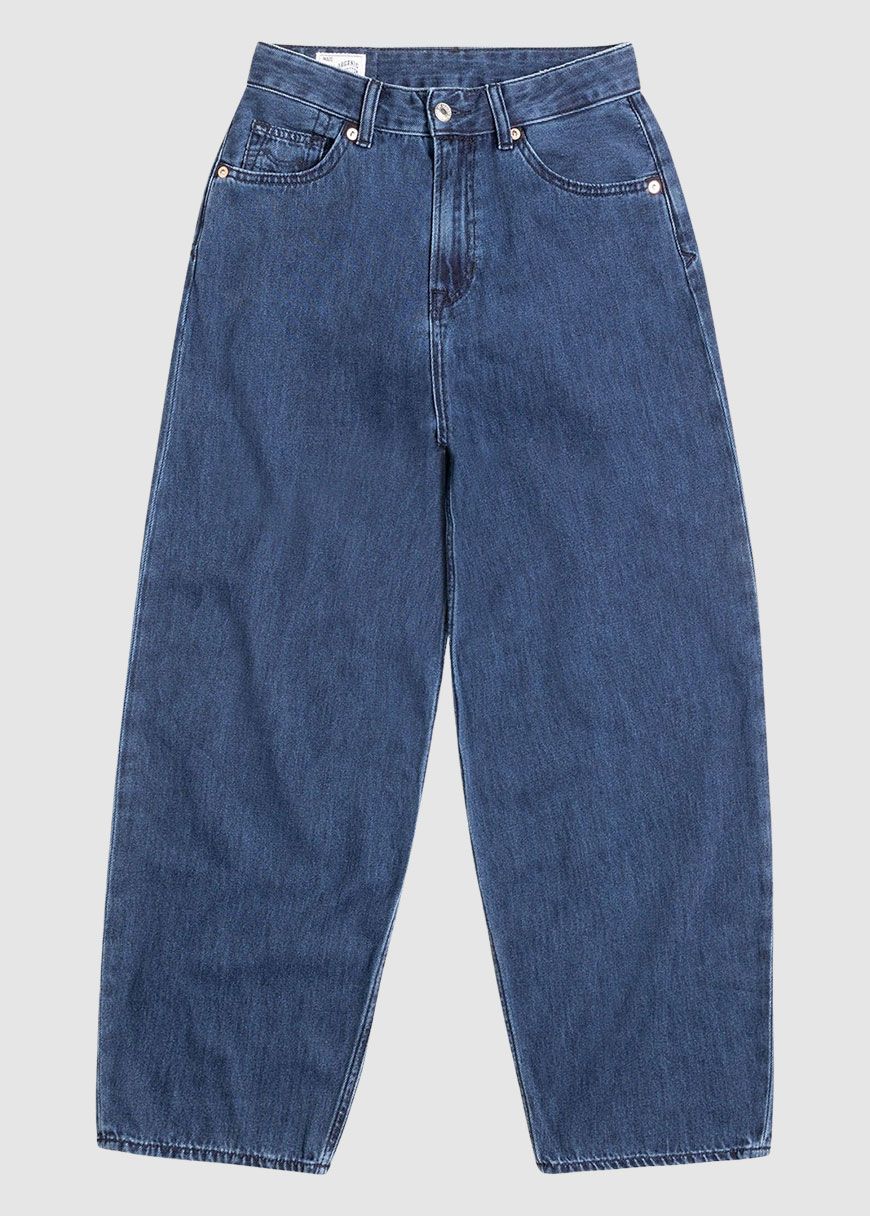 kings_of_indigo_leila_SS_25_KOI_K111101117_Alex_Dark_Worn_4_c5edbf326c Leila