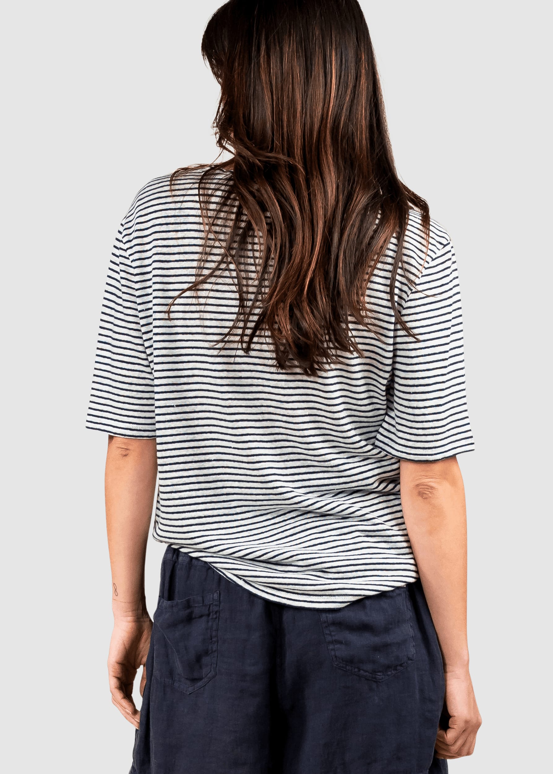 Olivia Tee Midnight Blue Olivia Tee Midnight Blue