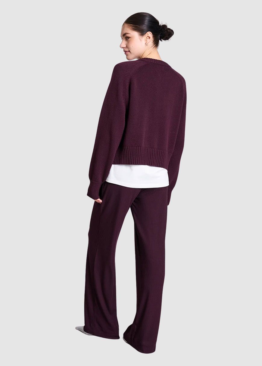 jan_n_june_sivia_AW_25_JJ_8308_Cherry_Lacquer_2_9456d9dd9f Sivia