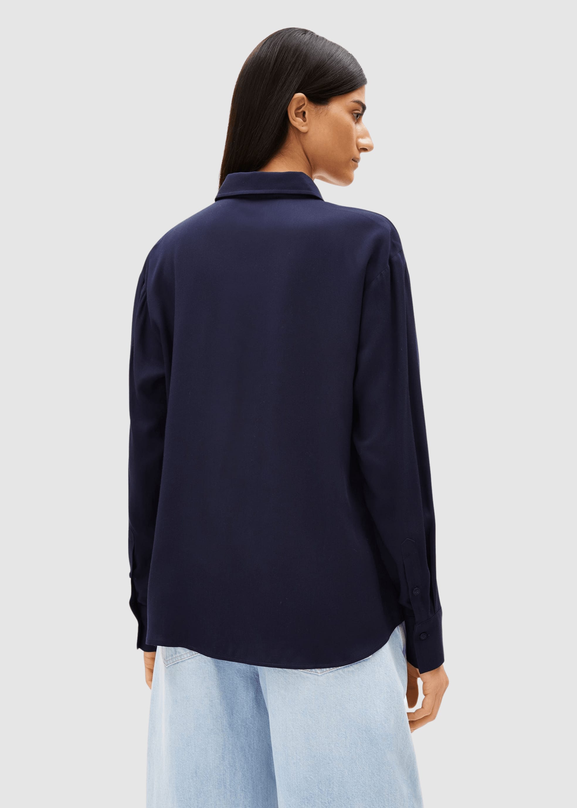 Larisaana Longsleeve Blouse Tinted Navy Larisaana Longsleeve Blouse Tinted Navy