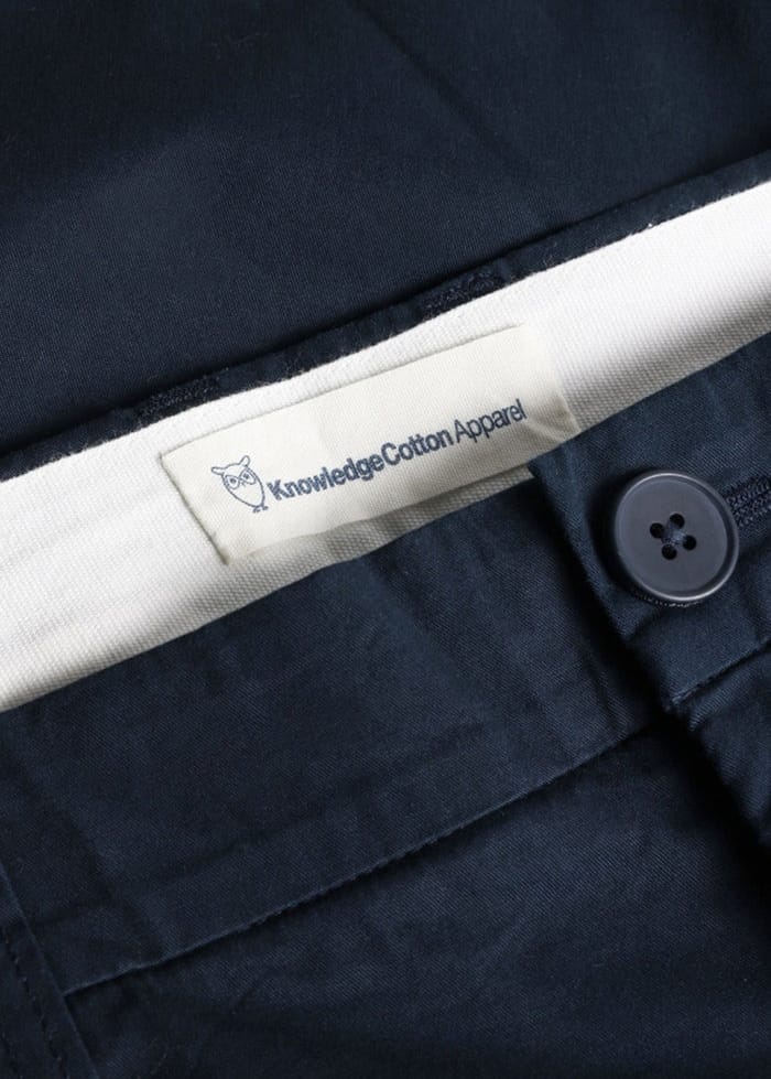 knowledge-cotton-apparel-chuck-regular-chino-shorts-total-eclipse-5.jpeg Chuck Regular Chino Shorts Total Eclipse