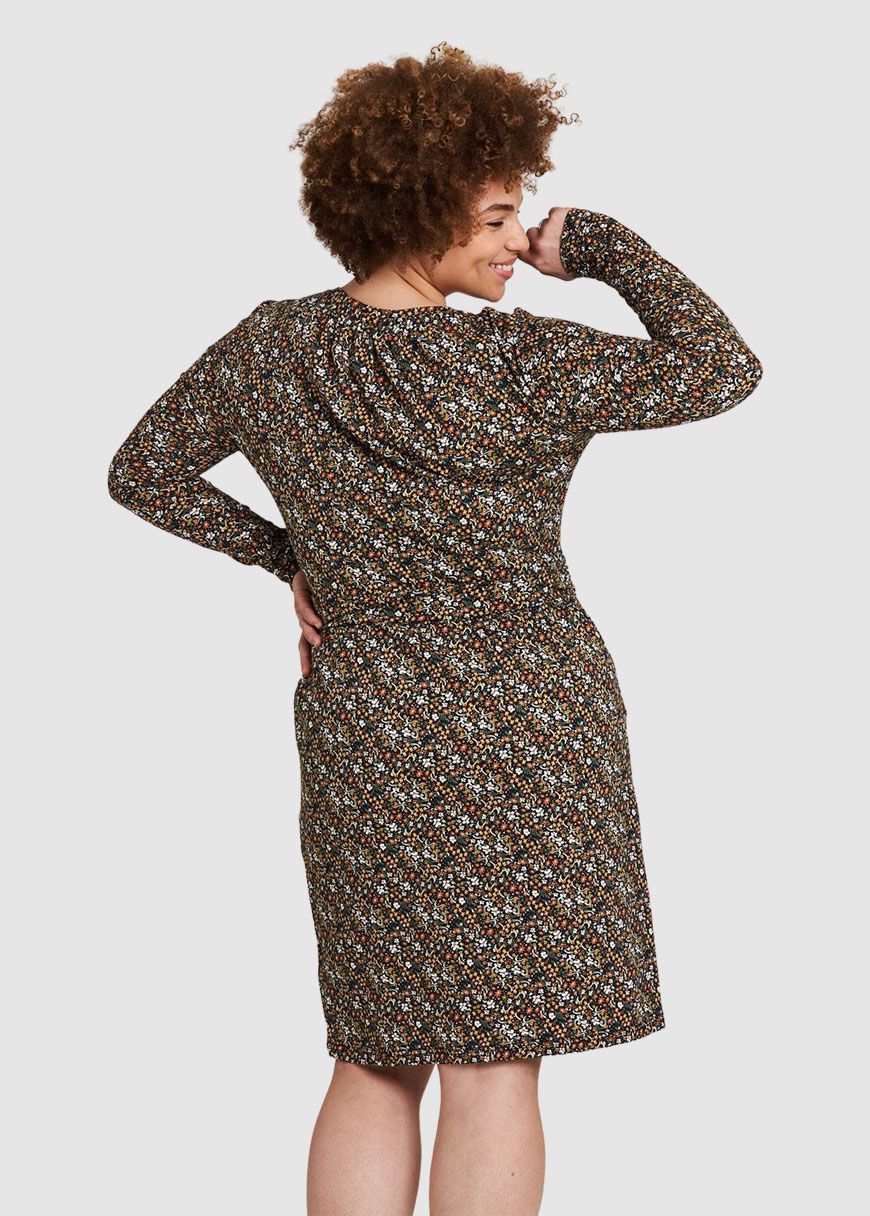 Tailliertes Jersey-Kleid Tailliertes Jersey-Kleid