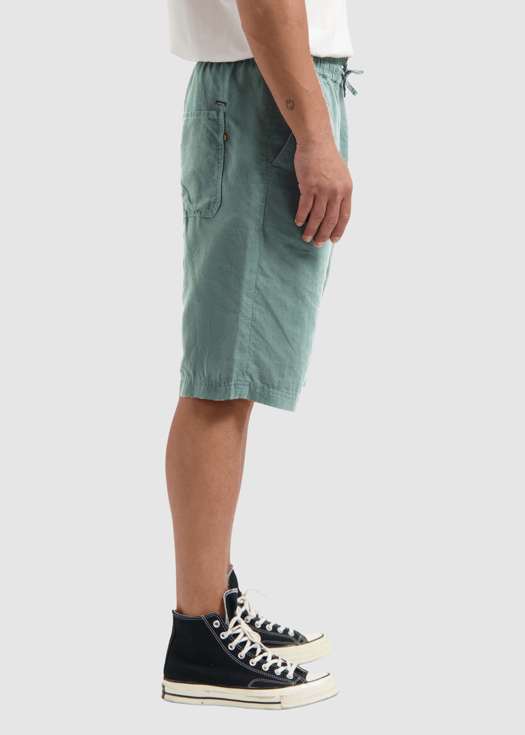 Tyler Linen Short Sage Green Tyler Linen Short Sage Green