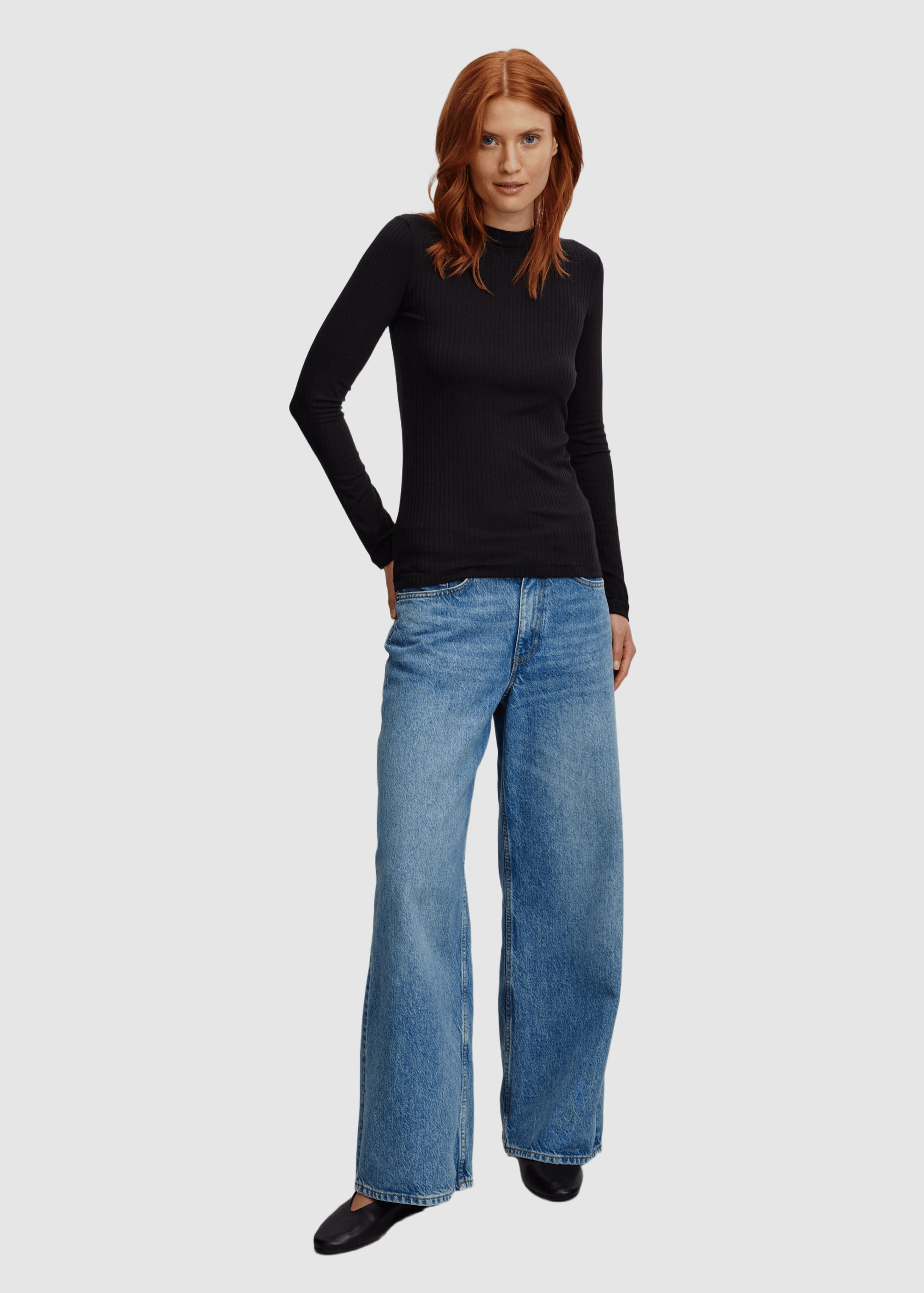 recolution-stella-black-3.jpeg Stella Black
