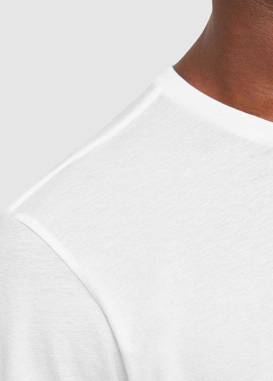 Basic T-Shirt Basic T-Shirt