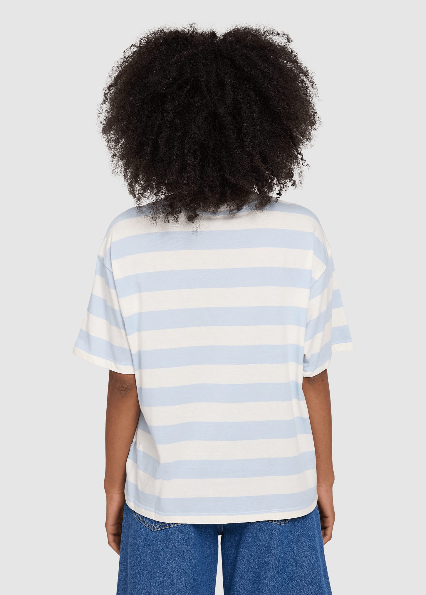 Bold Striped T-Shirt Pastel Blue Offwhite Bold Striped T-Shirt Pastel Blue Offwhite