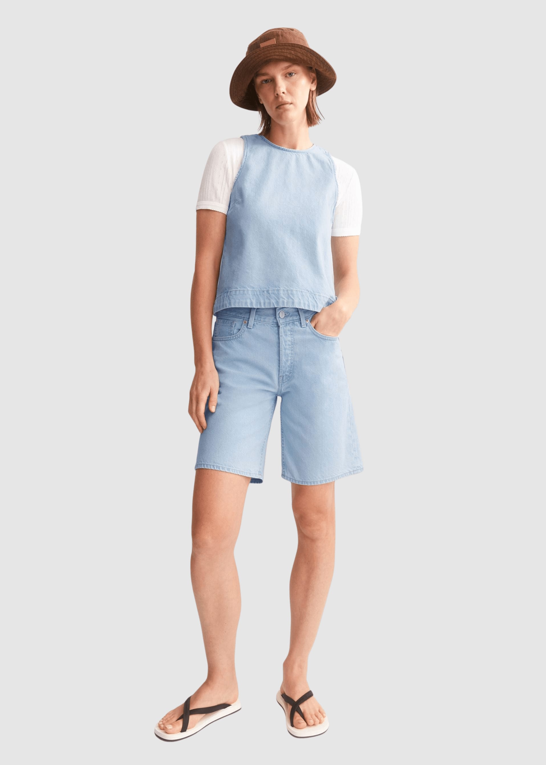 Thaalina Mid Waist Denim Short Fresh Blue