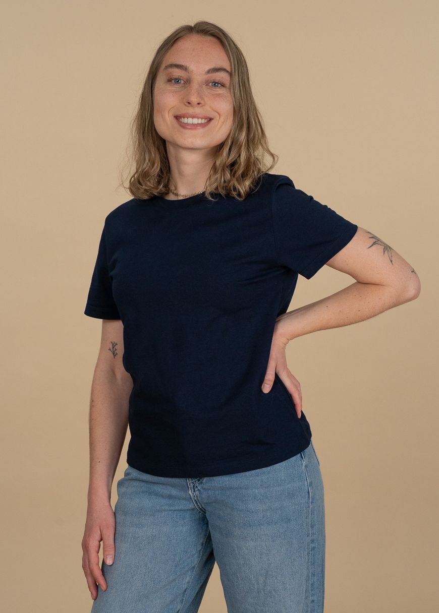 Classic T-Shirt Woman Classic T-Shirt Woman
