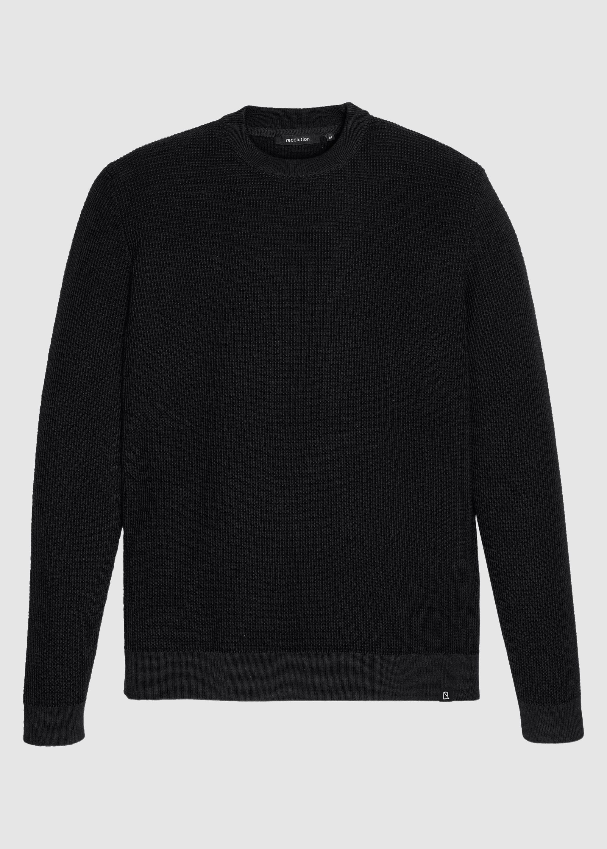 recolution-lupin-black-6.jpeg Lupin Black
