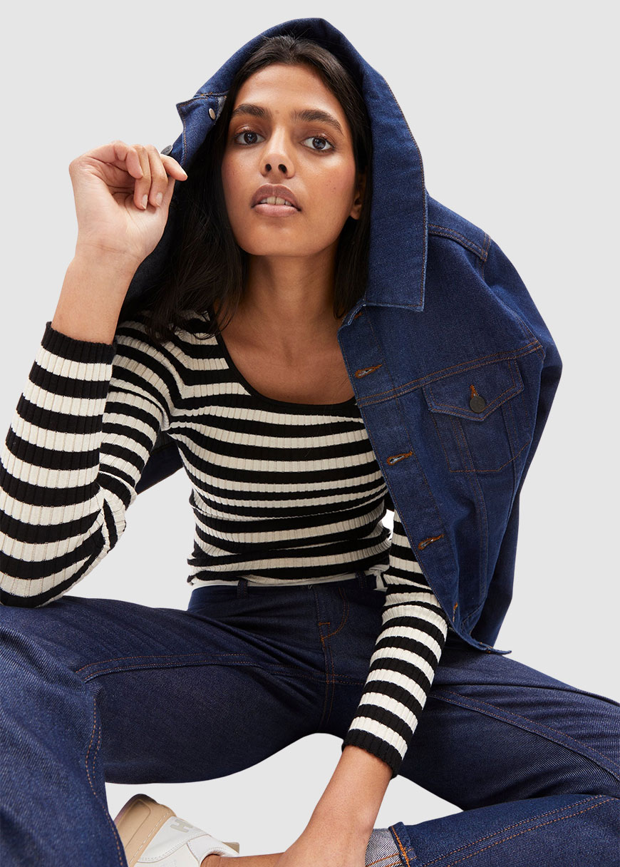 Alaania Crewneck Stripes Alaania Crewneck Stripes