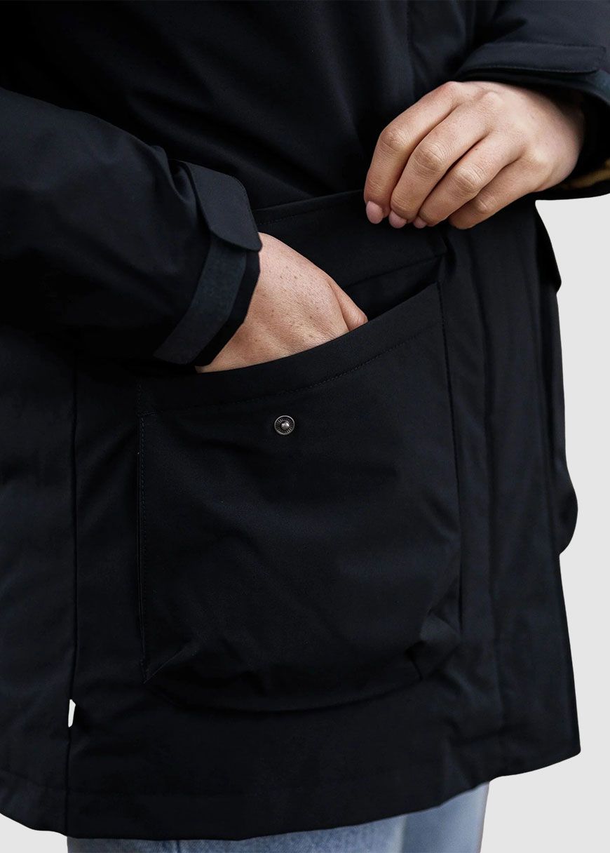 passenger_alaska_recycled_insulted_parka_AW_25_PAS_W_JC_EVMOQ_Black_10_b44be5dcfb Alaska Recycled Insulated Parka