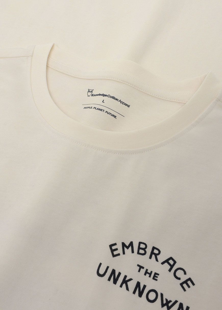 knowledge_cotton_apparel_back_print_t_shirt_AW_25_KCA_1010147_1387_Egret_5_330148eeb8 Back Print T-Shirt