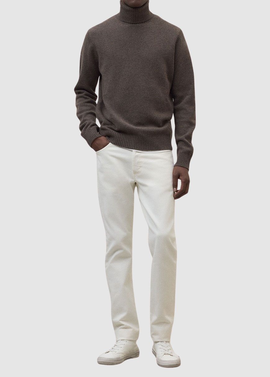 Brun Knit Man