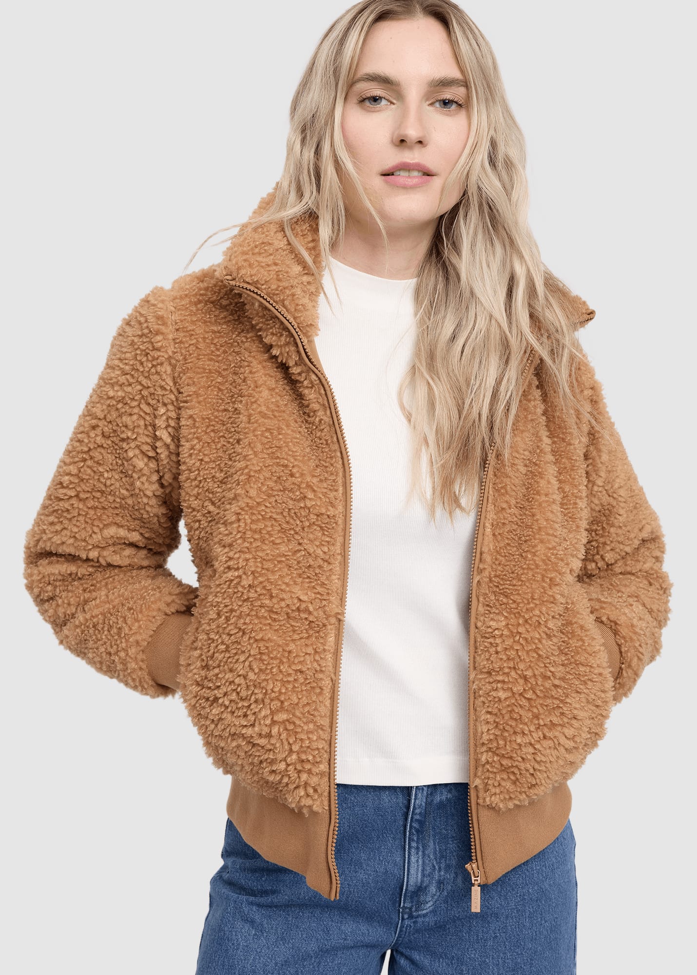 mazine-faux-fur-blouson-fawn-3.jpeg Faux-Fur Blouson Fawn