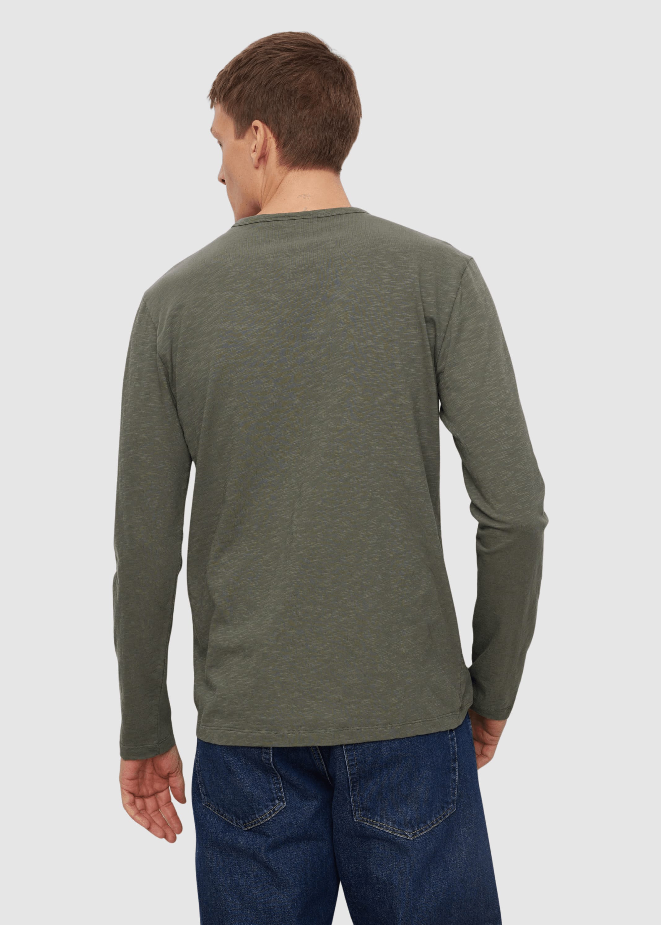 recolution-maca-dark-khaki-2.jpeg Maca Dark Khaki