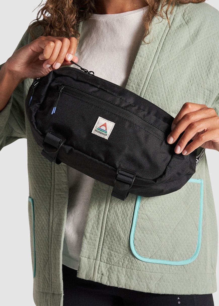 passenger_boondocker_recycled_hip_bag_AW_25_PAS_U_BG_KRIYW_Black_4_a3a6a25e68 Boondocker Recycled Hip Pack