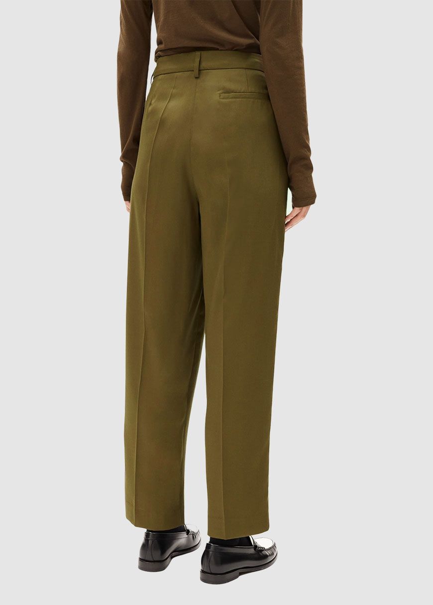 Sandrinaa Tapered Sandrinaa Tapered