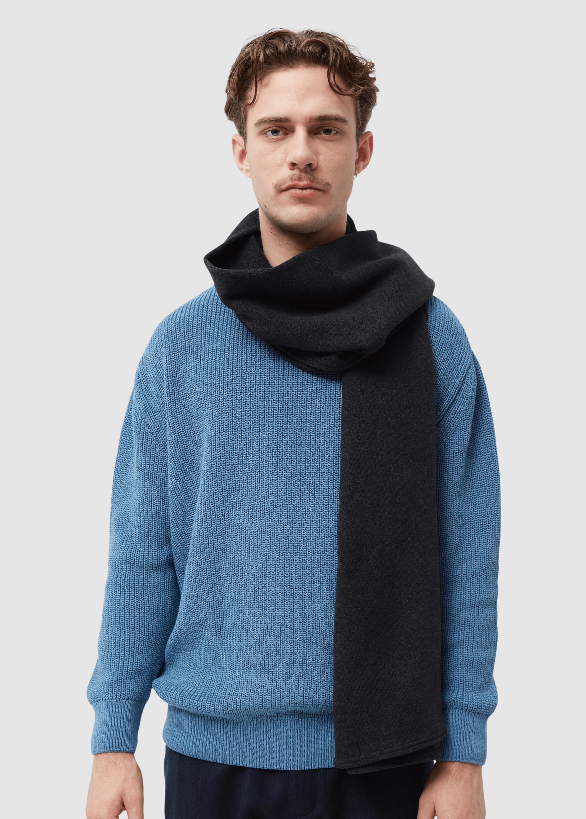 givn-gbdana-dark-grey-1.jpeg Gbdana Dark Grey