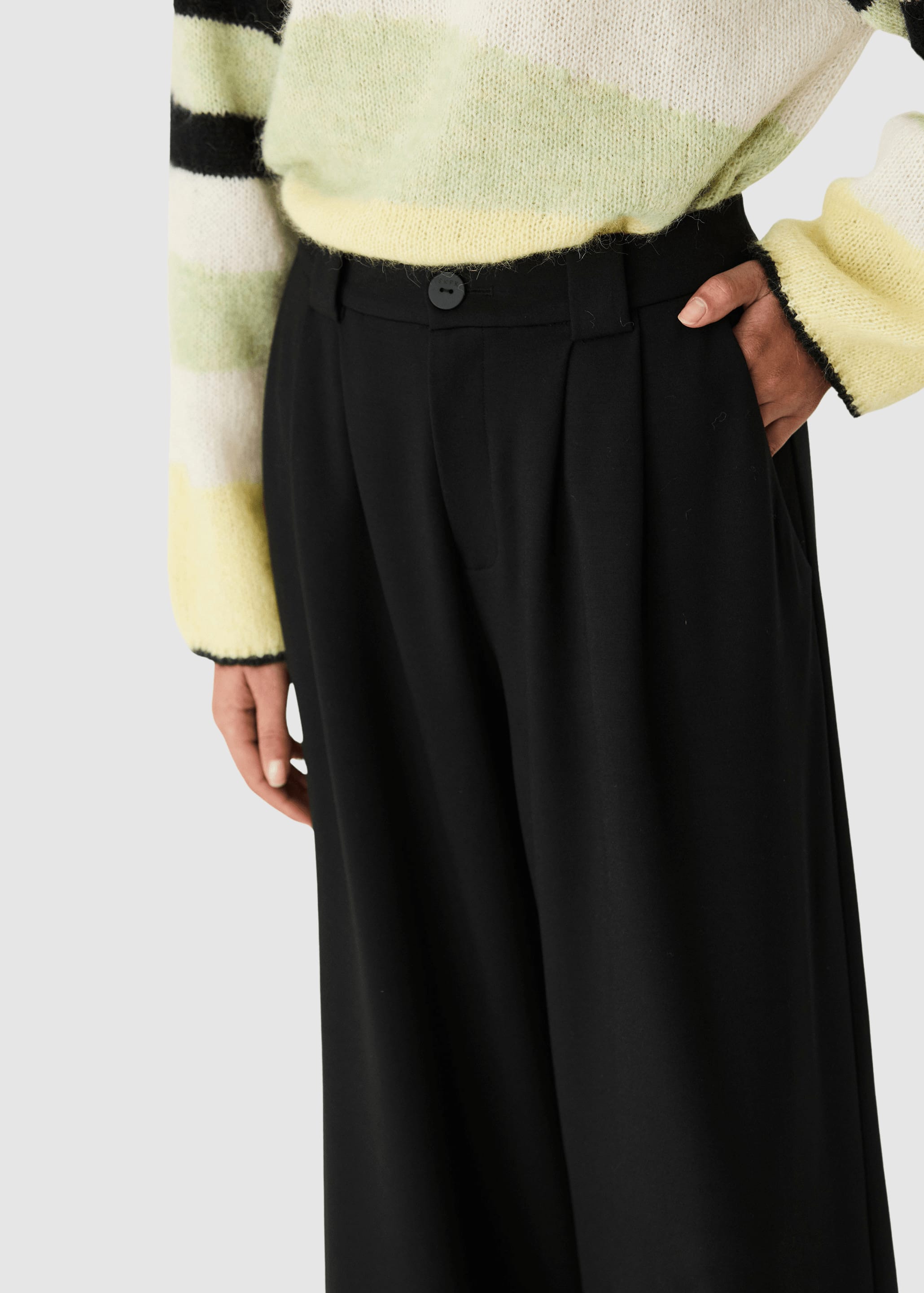 Nia Trouser Black