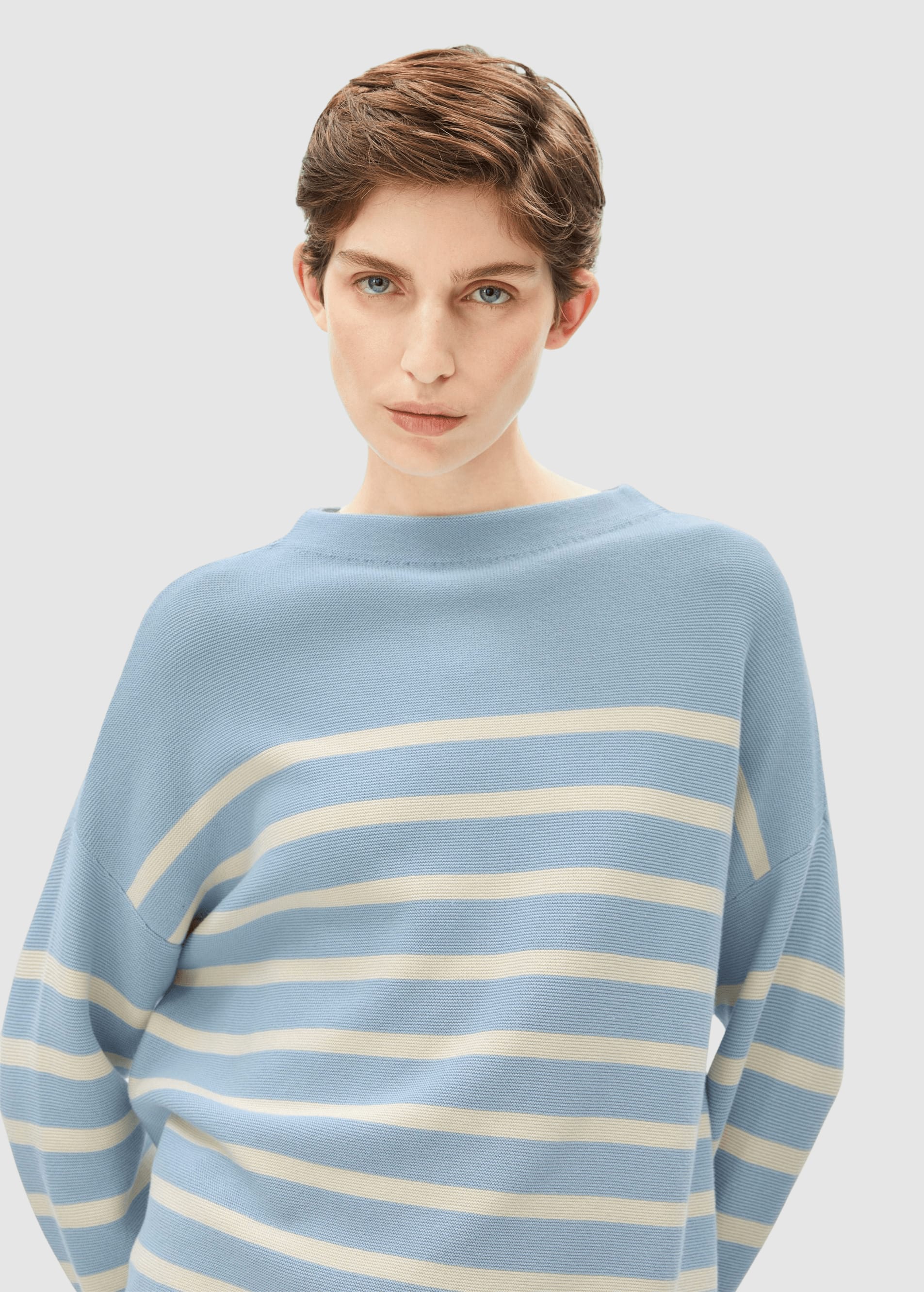 Merinaa Stripes Knit Sweater Blue Glow-Oatmilk Merinaa Stripes Knit Sweater Blue Glow-Oatmilk