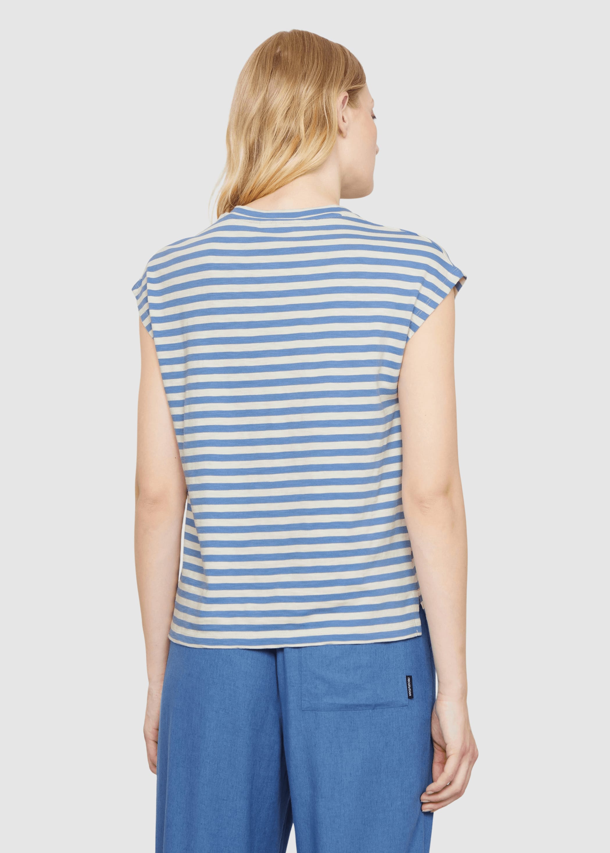 T-Shirt Zinnia Stripes Electric Blue T-Shirt Zinnia Stripes Electric Blue