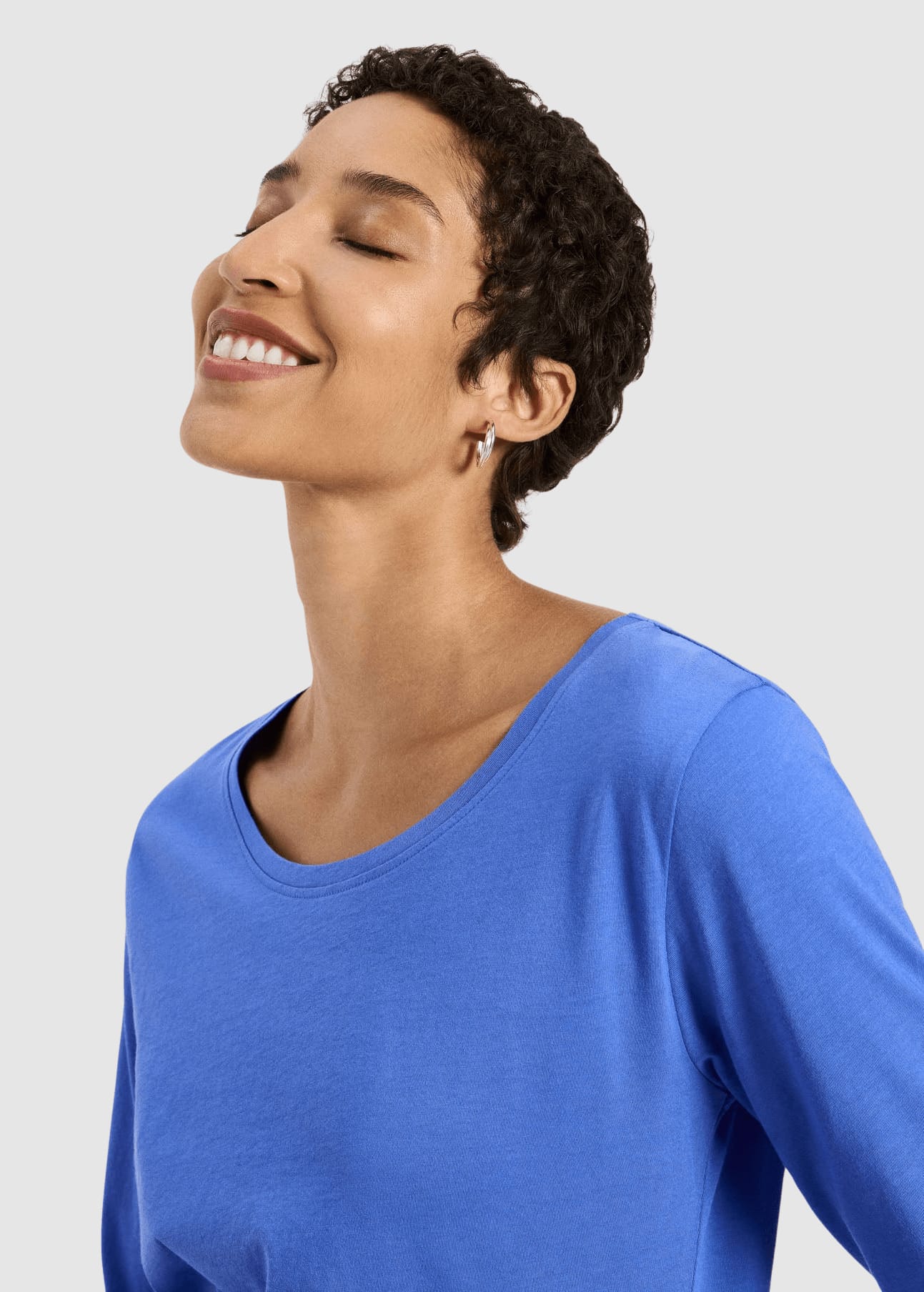 lanius-koeln-langarmshirt-lavender-blue-2.jpeg Langarmshirt Lavender Blue