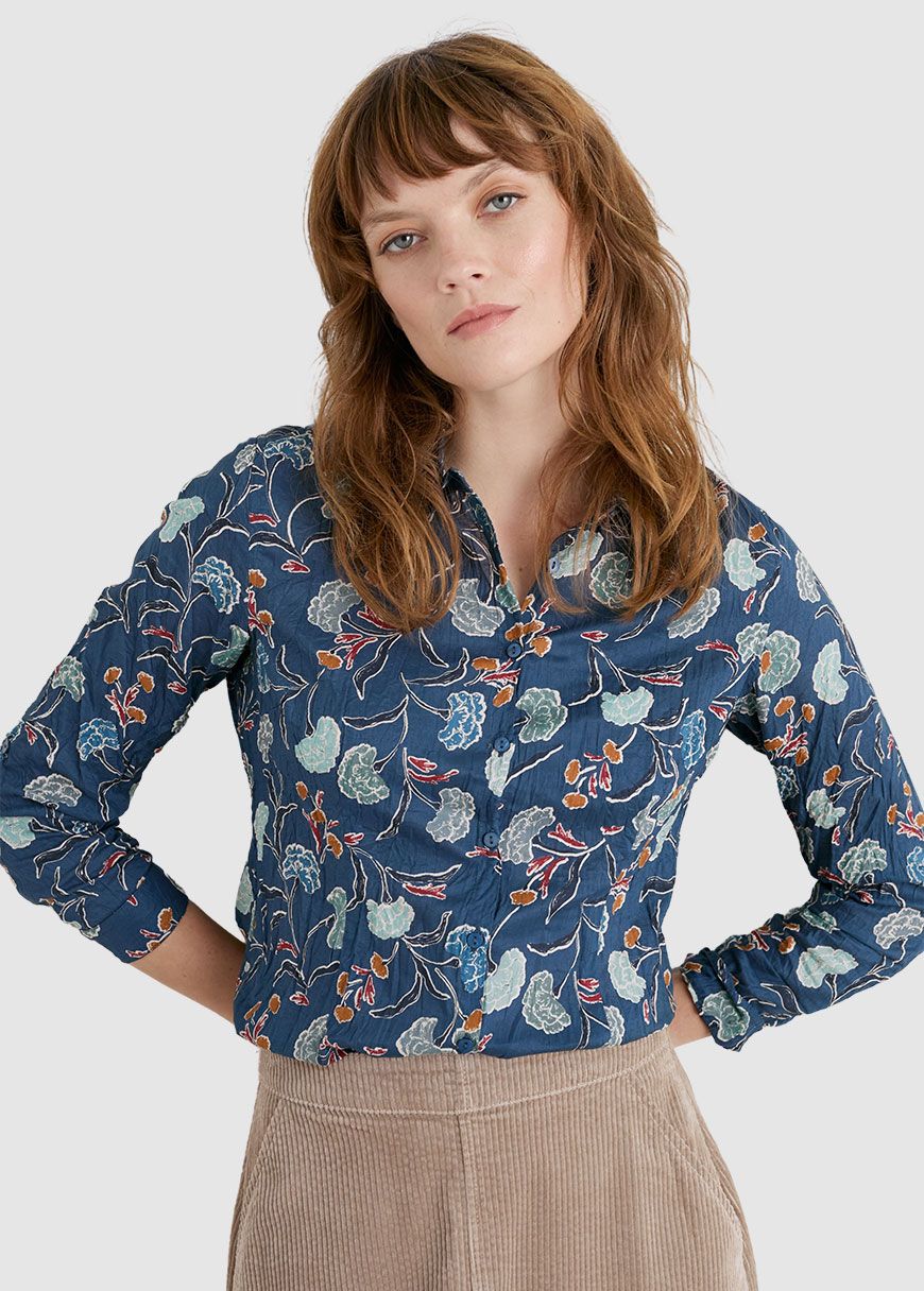 Larissa Shirt