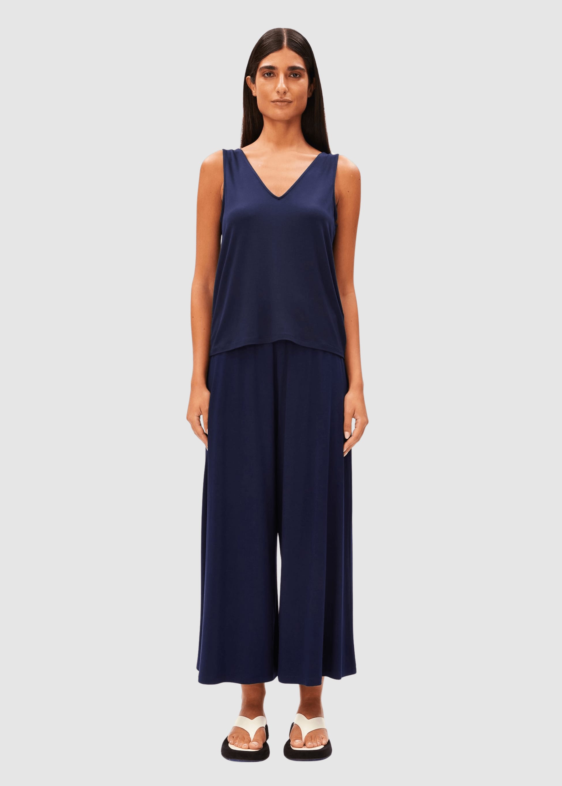 Cropped Jersey Pant Tinted Navy Cropped Jersey Pant Tinted Navy