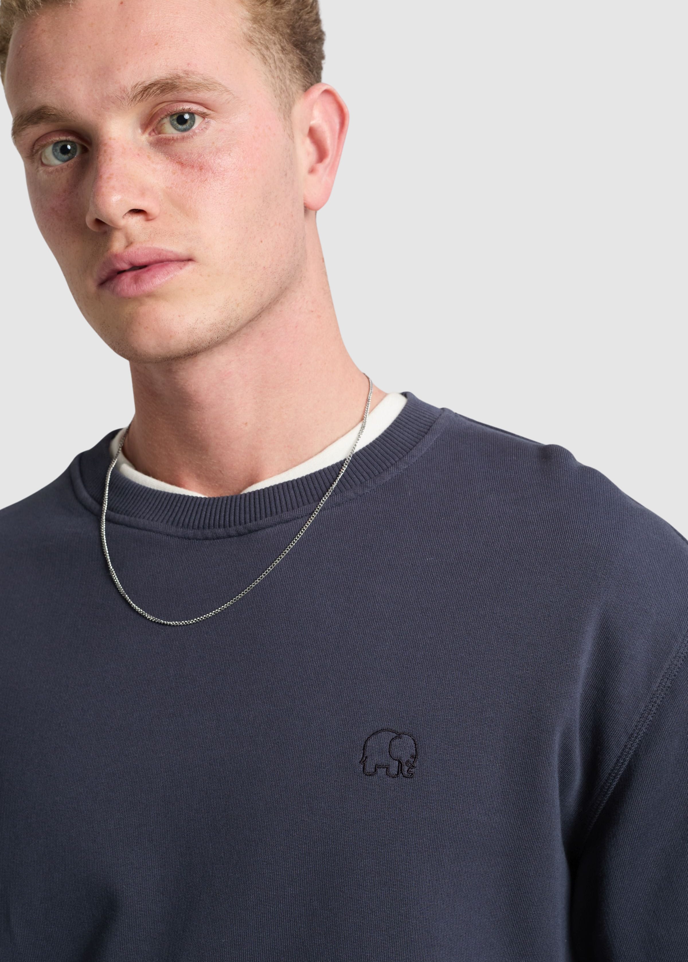 Essential Sweatshirt Parisian Blue