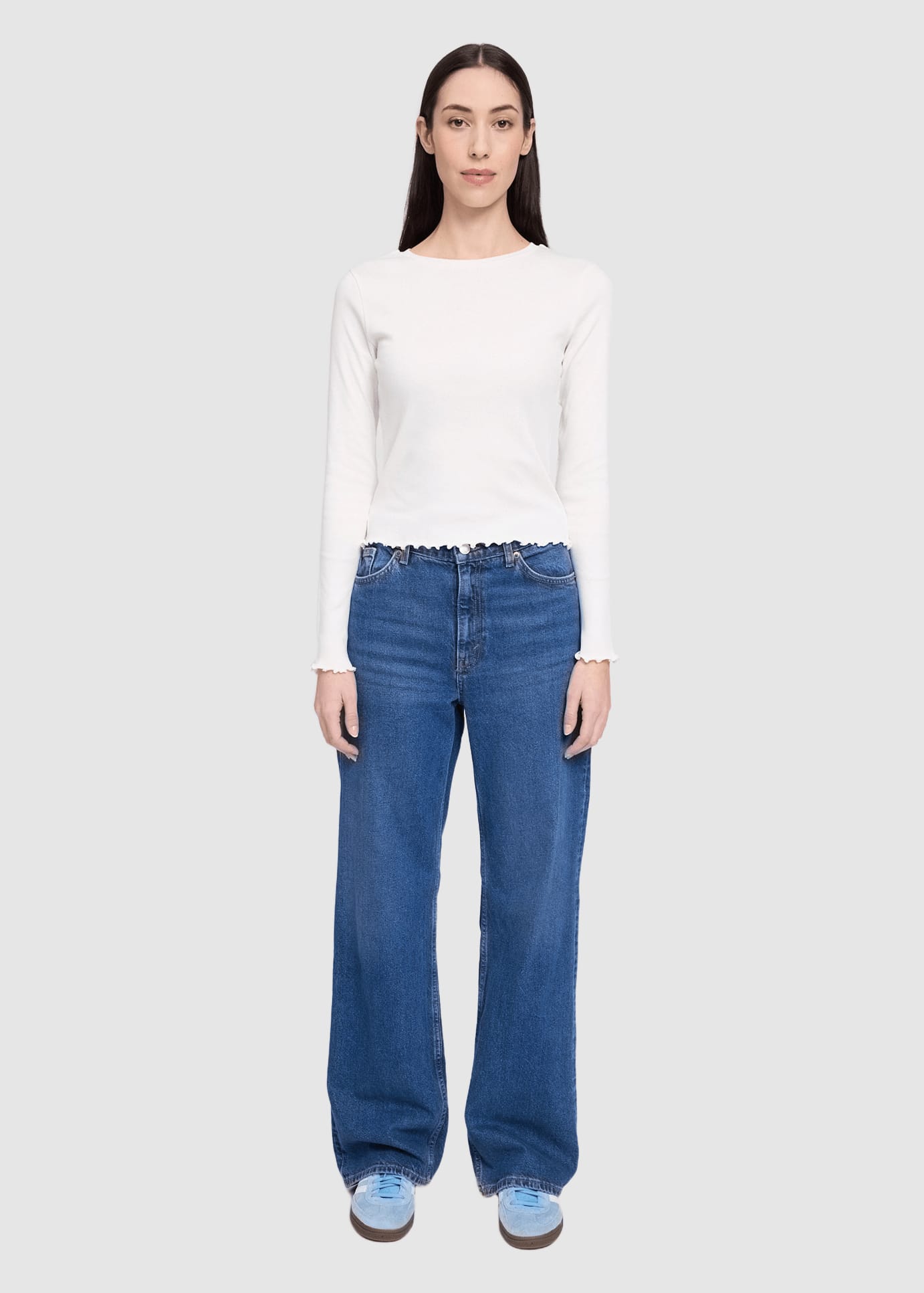 mazine-babylock-hems-longsleeve-offwhite-4.jpeg Babylock Hems Longsleeve Offwhite