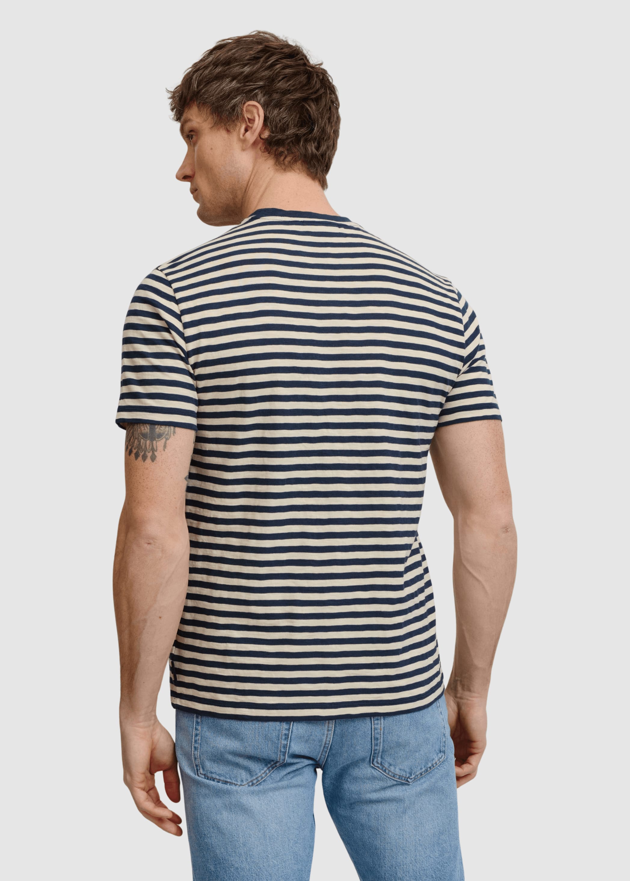 T-Shirt Delonix Stripes Dark Navy T-Shirt Delonix Stripes Dark Navy