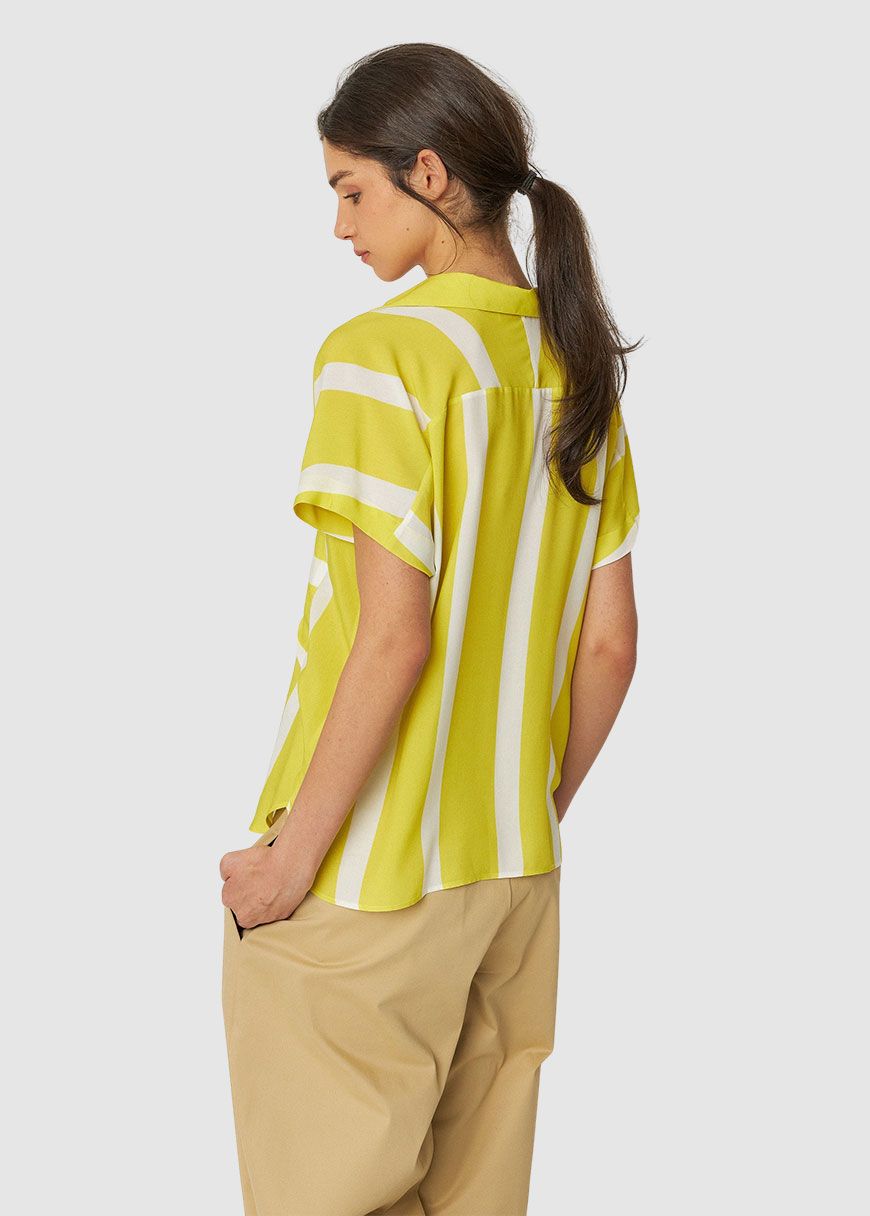 Uma Shirt Uma Shirt