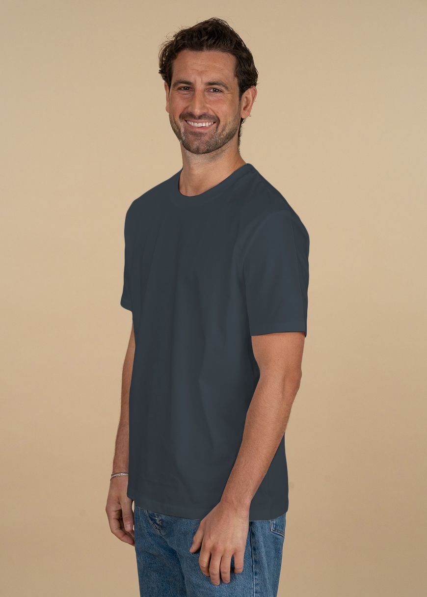 Classic T-Shirt Man Classic T-Shirt Man