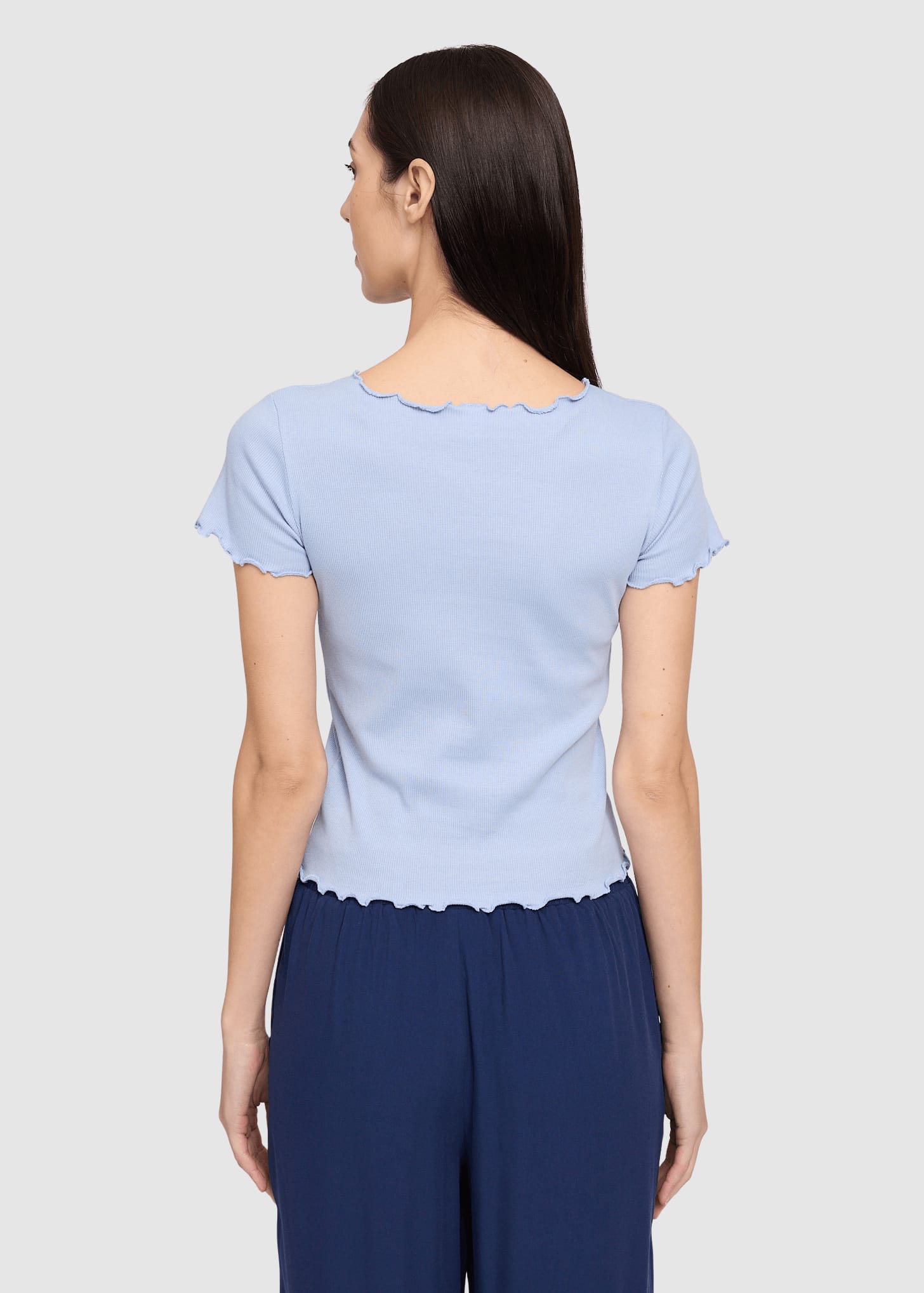 Babylock Hems T-Shirt Cloud Blue Babylock Hems T-Shirt Cloud Blue