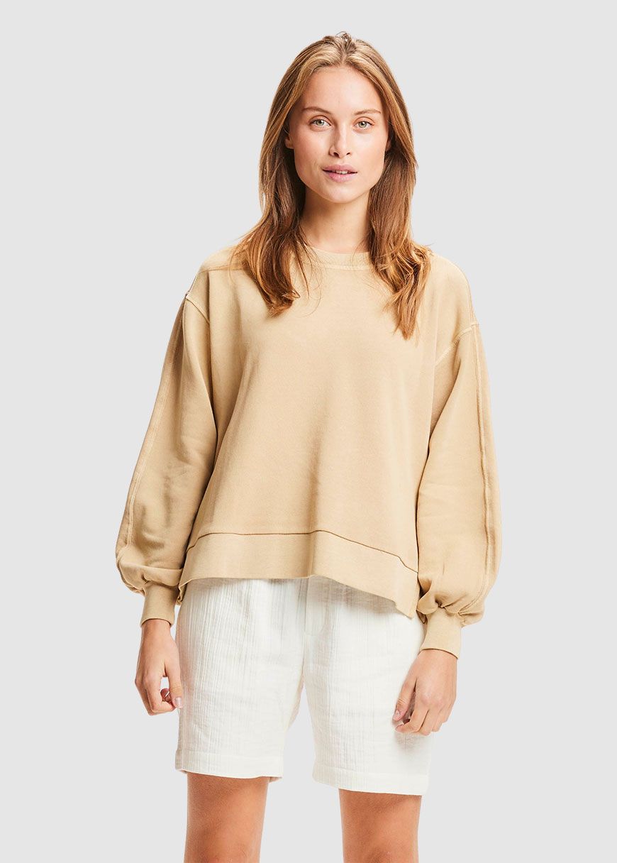 Nuance By Nature A-Shape Sweat Nuance By Nature A-Shape Sweat