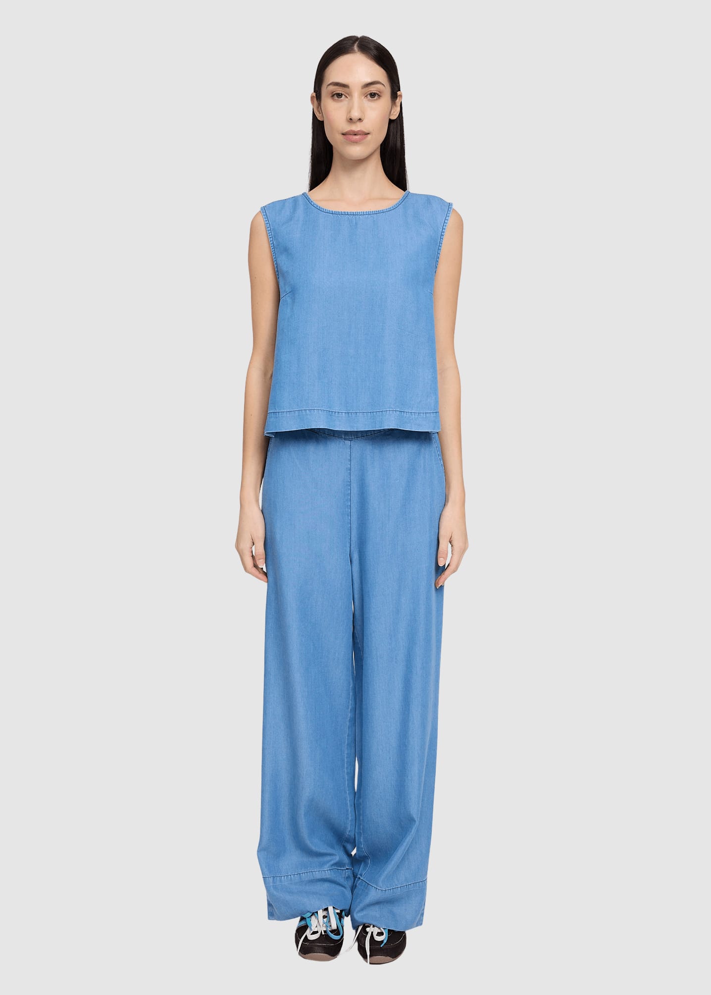 Tencel Top Dark Blue Wash