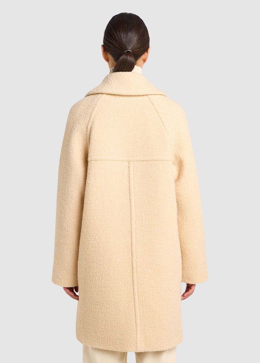 Boucle Mantel Boucle Mantel
