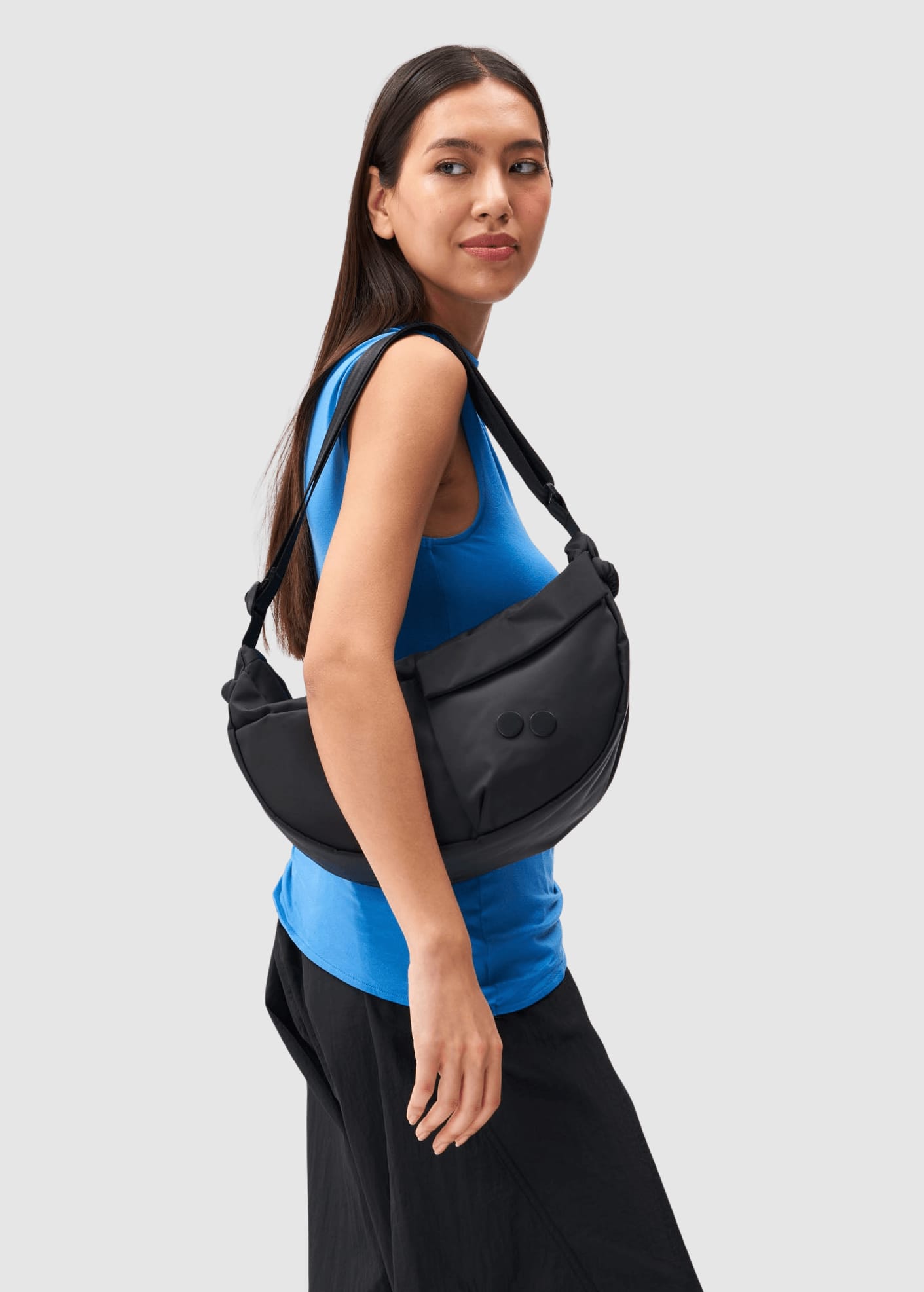 Krumm Medium Changeant Glazed Black Krumm Medium Changeant Glazed Black