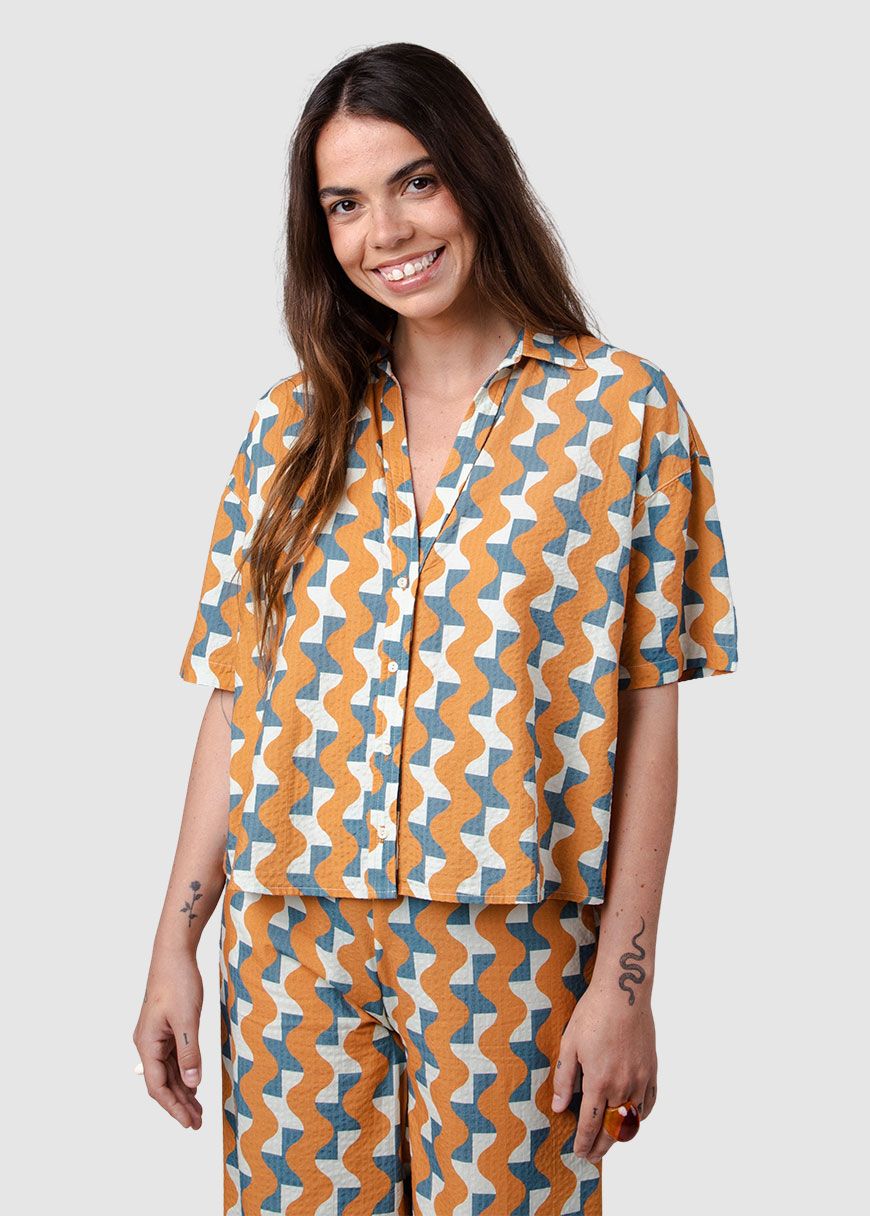 Big Tiles Oversize Cropped Blouse