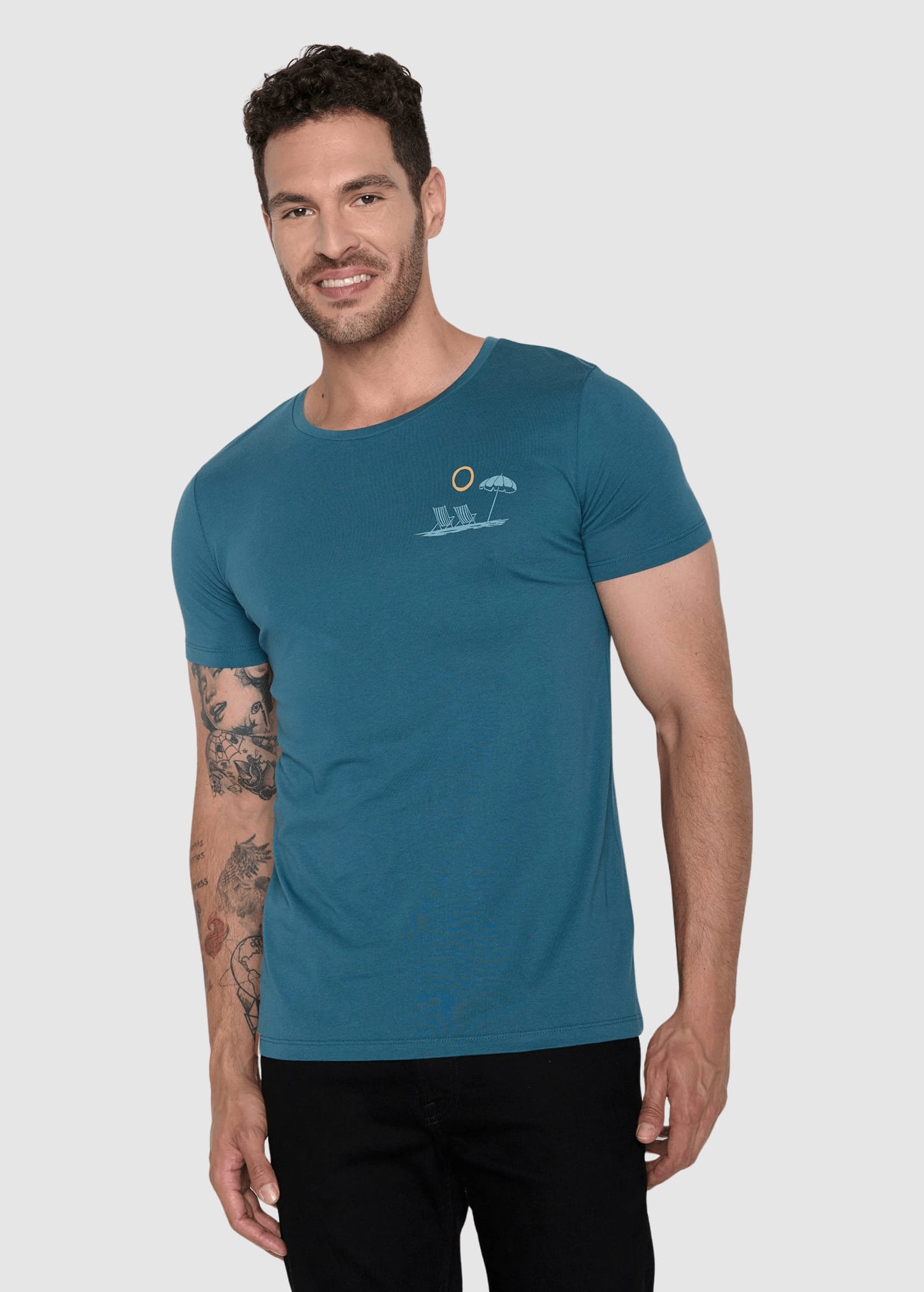 Beach View Guide T-Shirt Blue Stone Beach View Guide T-Shirt Blue Stone