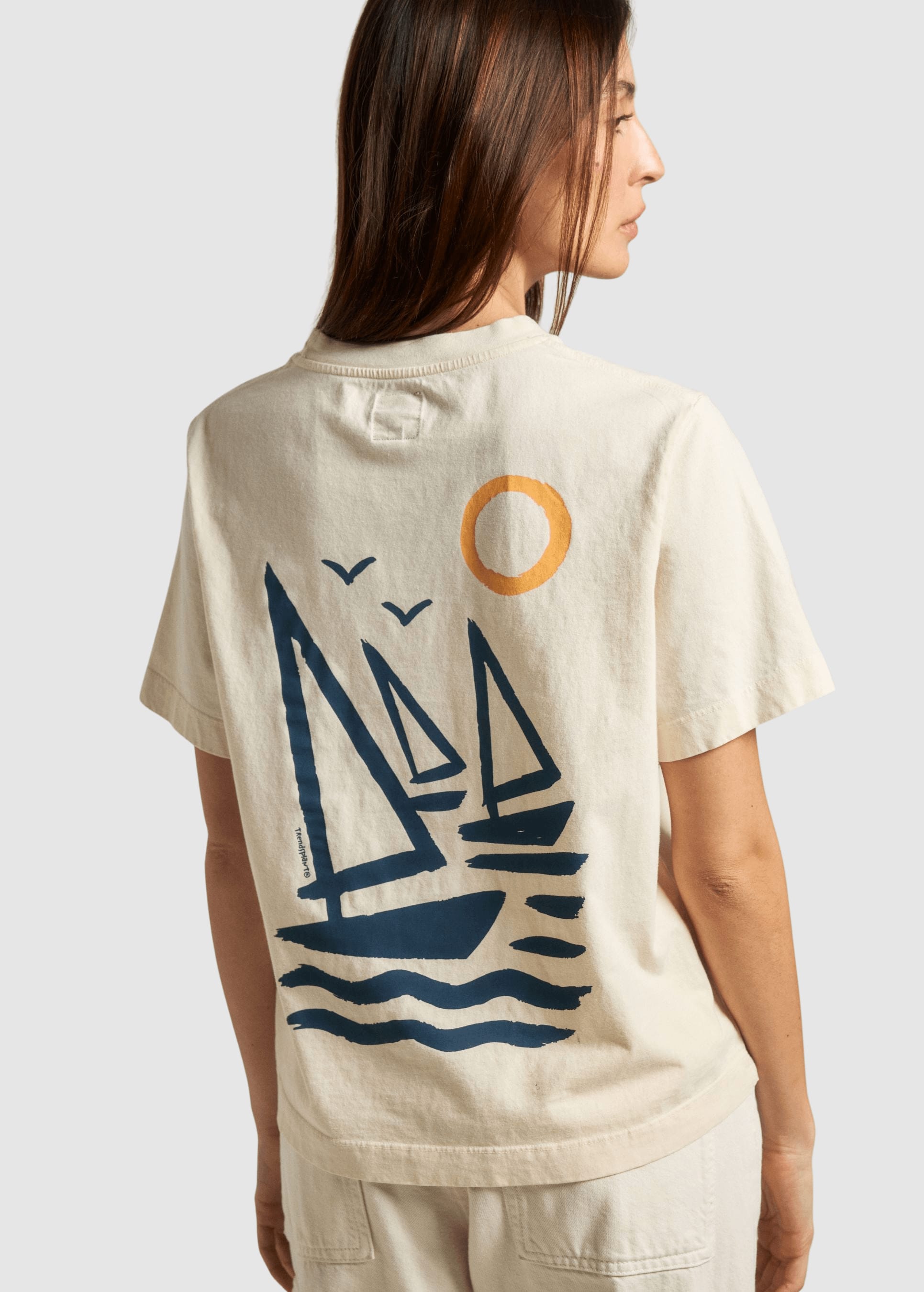 Women’s Escollera T-Shirt Whitewashed Walls Women’s Escollera T-Shirt Whitewashed Walls