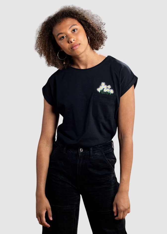 T-Shirt Visby Flower Pocket T-Shirt Visby Flower Pocket