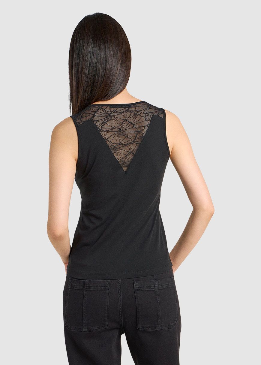 Top mit Spitze Top mit Spitze
