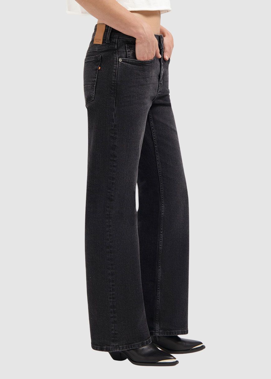 kuyichi_lena_loose_AW_25_KUY_25205219_Vintage_Black_1_e06cfef744 Lena Loose