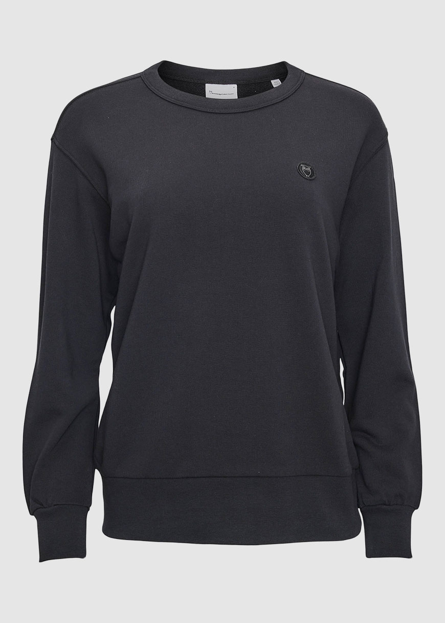 Daphne Basic Badge Sweat Daphne Basic Badge Sweat