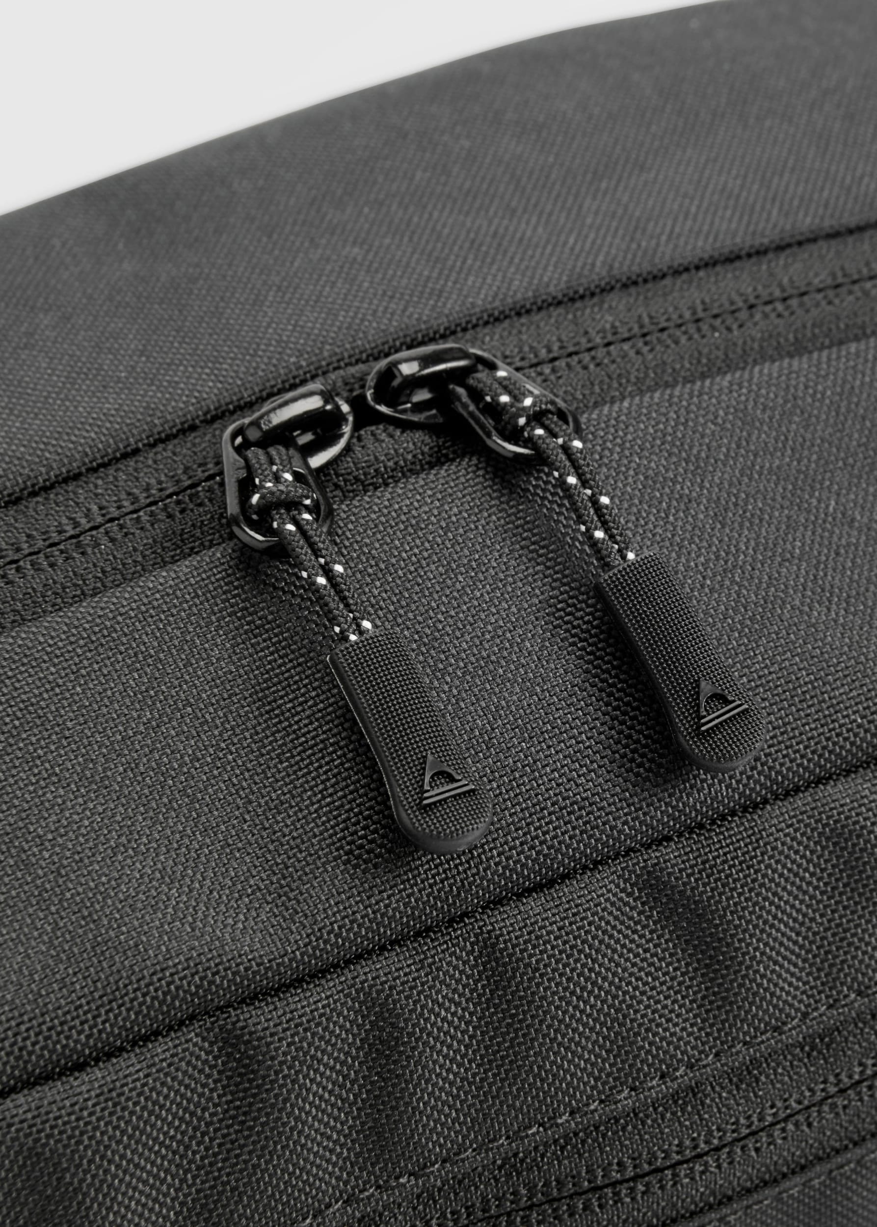 Boondocker Recycled Hip Pack 2.0 Black Boondocker Recycled Hip Pack 2.0 Black