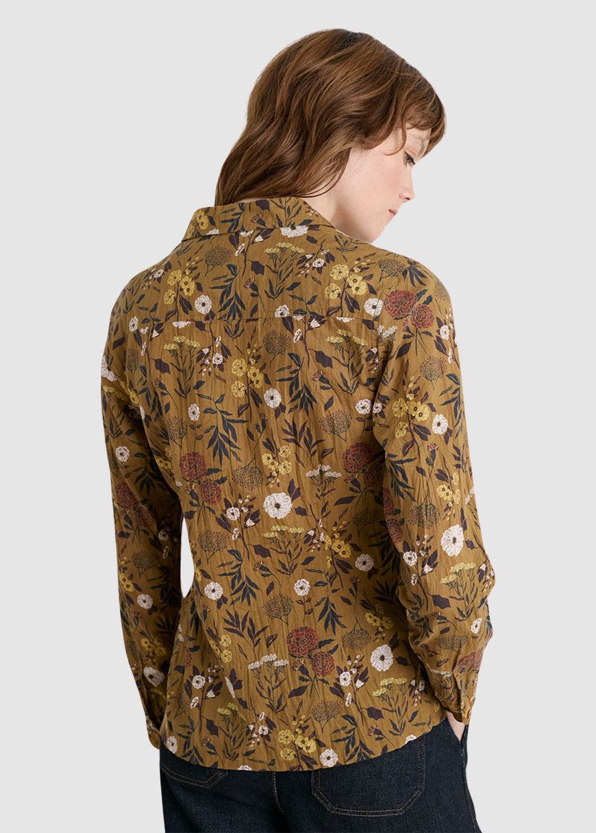 Larissa Shirt Larissa Shirt