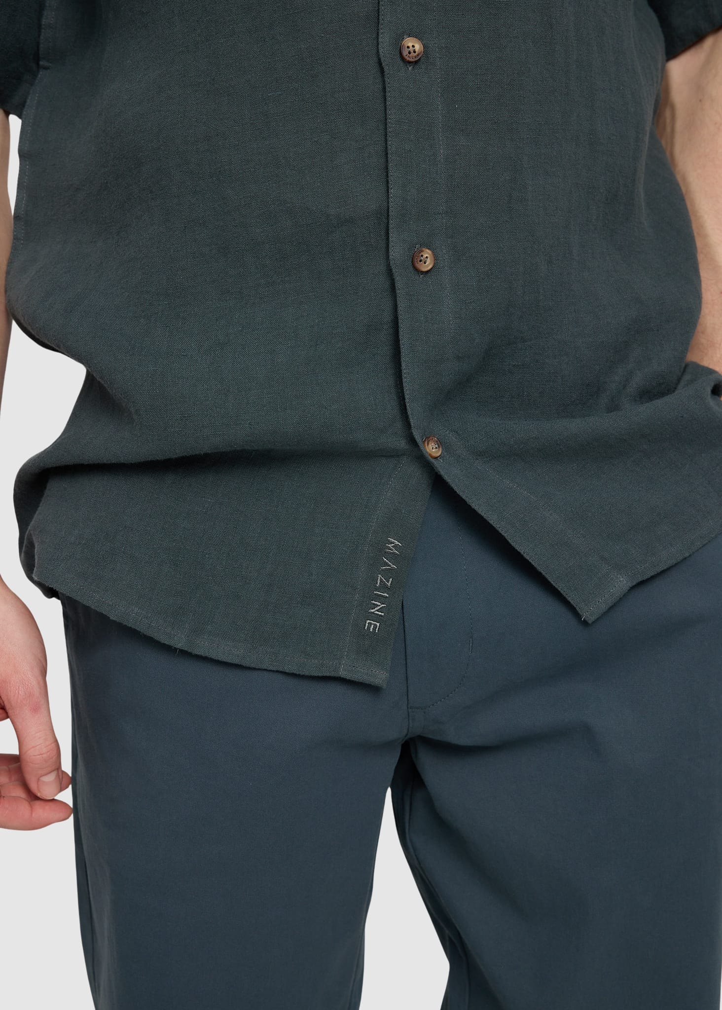 Shortsleeve Linen Shirt Bottle Shortsleeve Linen Shirt Bottle
