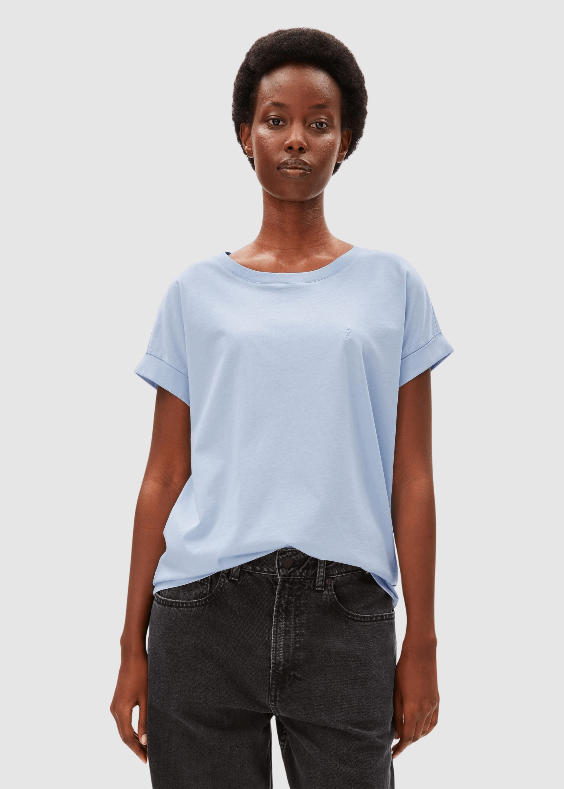 Idaara T-Shirt Soft Blue