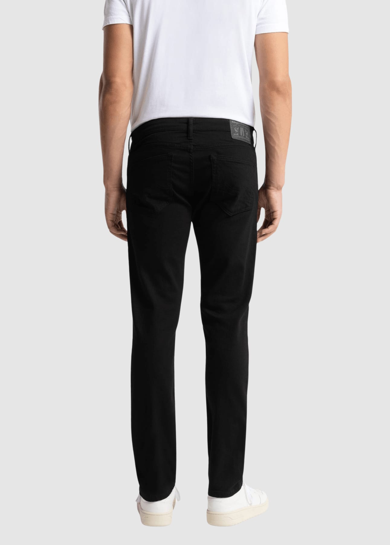 kings-of-indigo-k-o-i-charles-stay-black-rinse-2.jpeg Charles Stay Black Rinse